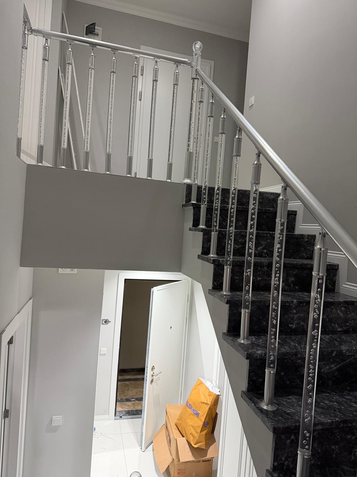 Merdiven pleksi korkuluk 52